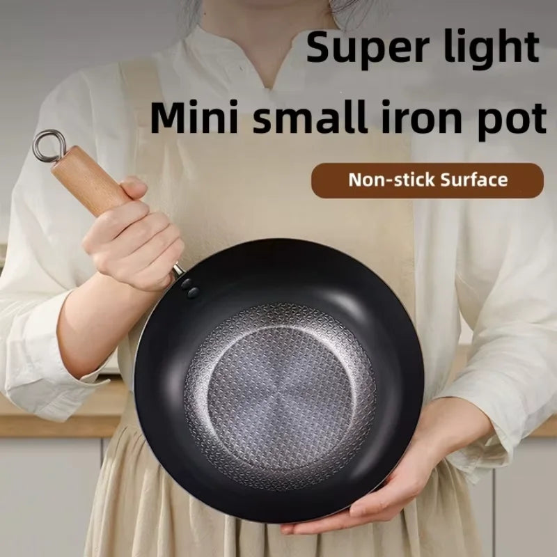 Cast Iron Wok, 20cm & 24cm