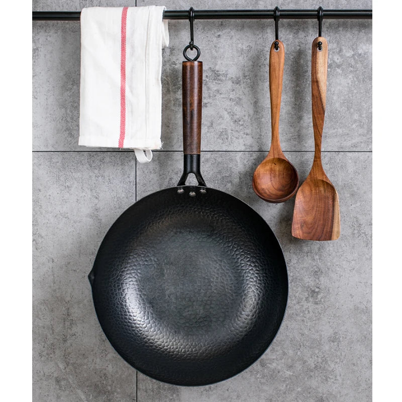 Carbon Steel Wok 32cm with Wooden Lid