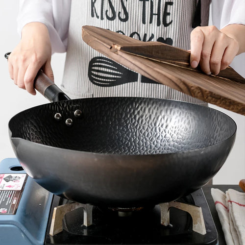 Carbon Steel Wok 32cm with Wooden Lid