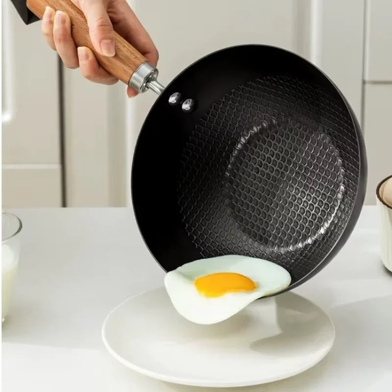 Cast Iron Wok, 20cm & 24cm